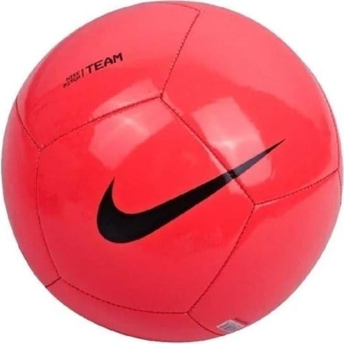 Nike DH9796-635 Pitch Team Futbol Topu 5 Numara Kırmızı Renkli Zemin İçin Dayanıklı Özellikler