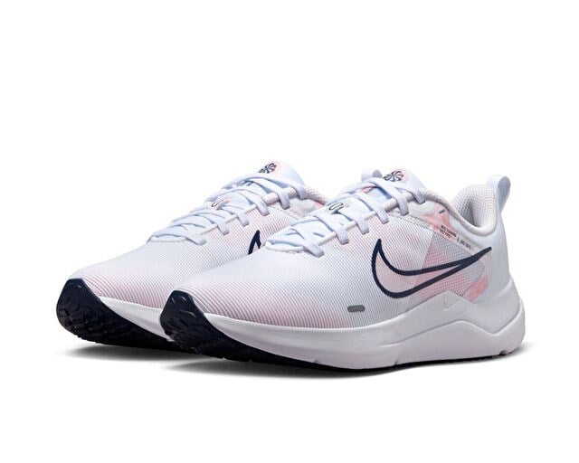 NIKE DOWNSHIFTER 12 PREMIUM Kadın Koşu Ayakkabısı DX7885-100 Beyaz