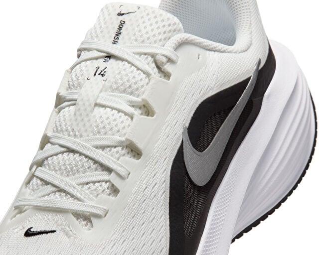 NIKE DOWNSHIFTER 14 Erkek Koşu Ayakkabısı IB1895-107 Beyaz