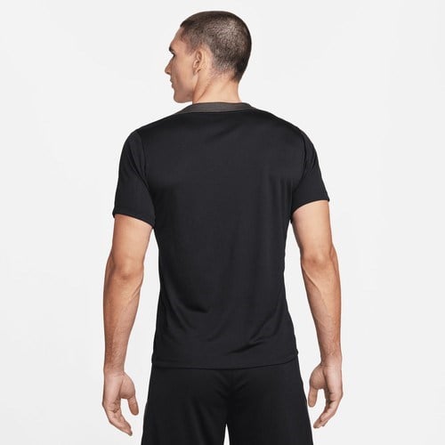 Nike Dri-Fit Erkek Siyah Futbol  FORMASI.010