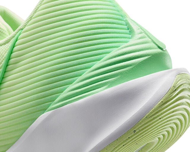 NIKE G.T. JUMP ACADEMY Erkek Basketbol Ayakkabısı FV5524-700 Yeşil