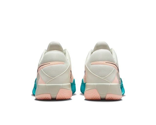 NIKE G.T. CUT CROSS Unisex Basketbol Ayakkabısı HF0218-001 Krem