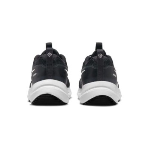 Nike HM4402 003 Kadın Cosmıc Runner Spor Ayakkabı Nefes Alabilir Yapı ile Koşu ve Yürüyüş İçin İdeal