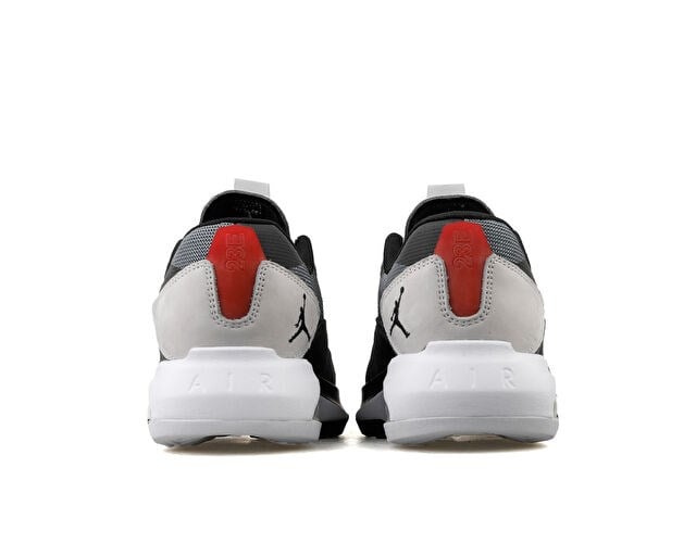 NIKE JORDAN AIR 200E Erkek Basketbol Ayakkabısı DC9836-060 Siyah