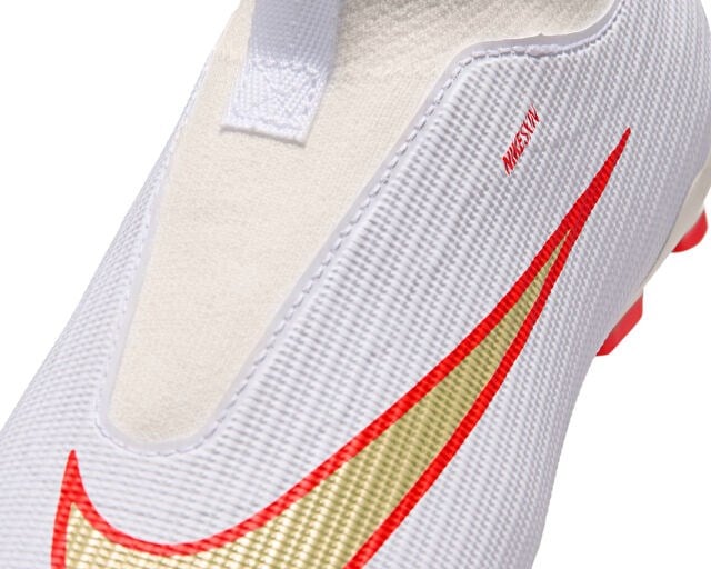 NIKE JR MERCURIAL SUPERFLY 11 ACADEMY FGMG Genç Çoklu Çim Zemin Kramponu IO1493-100 Beyaz