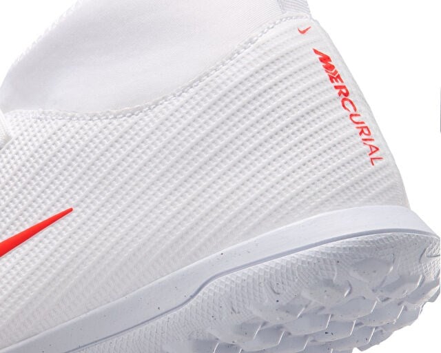 NIKE JR MERCURIAL SUPERFLY 11 CLUB TF Genç Halı Saha Ayakkabısı IO1554-100 Beyaz