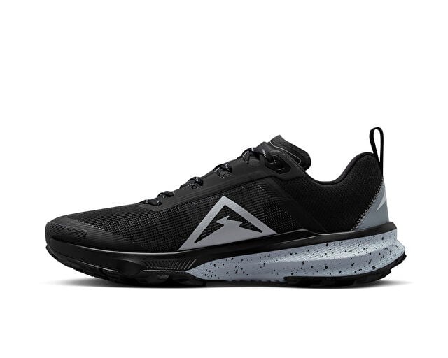 NIKE KIGER 9 Erkek Arazi Tipi Koşu Ayakkabısı DR2693-001 Siyah