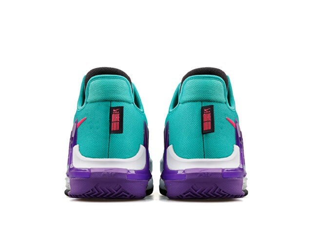 NIKE LEBRON WITNESS VI Unisex Basketbol Ayakkabısı CZ4052-300 Yeşil