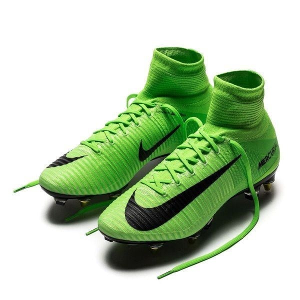 Nike Mercurial Superfly V SG-PRO Anti-Clog Radiation Flare - Electric Green/Black -  889286-303  1