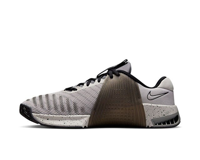 NIKE METCON 9 Erkek Antrenman Ayakkabısı DZ2617-004 Gri