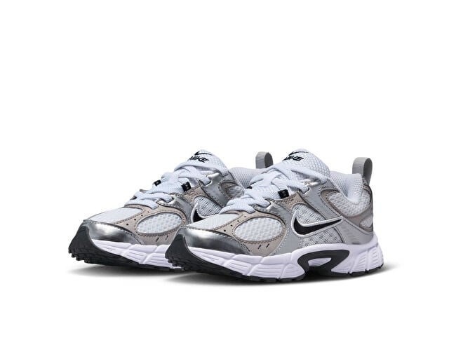 NIKE NIKE V5 RNR E (PS) Çocuk Günlük Ayakkabı HQ6412-100 Beyaz