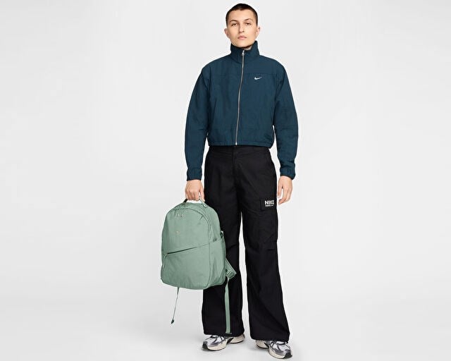 NIKE NK AURA BKPK Sırt Çantası-En: 30 cm, Boy: 43 cm, Derinlik: 15 cm HF7007-008 Siyah