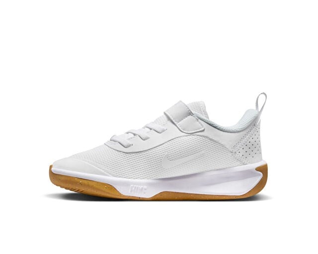 NIKE OMNI MULTI-COURT Çocuk Indoor/Salon Ayakkabısı DM9026-105 Beyaz