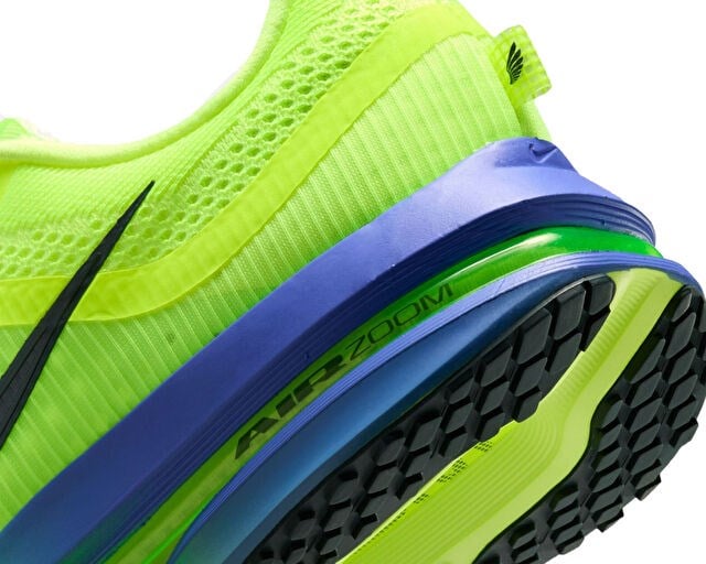NIKE PEGASUS PREMIUM Erkek Koşu Ayakkabısı HQ2592-702 Yeşil
