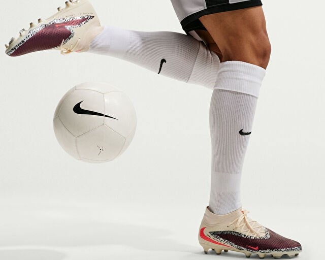 NIKE PHANTOM 6 HIGH ACAD FG/MG NU3 Erkek Çoklu Çim Zemin Kramponu IO8447-661 Bej