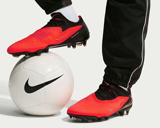 NIKE PHANTOM 6 LOW ELITE FG Erkek Çim Zemin Kramponu HJ2146-600 Kırmızı