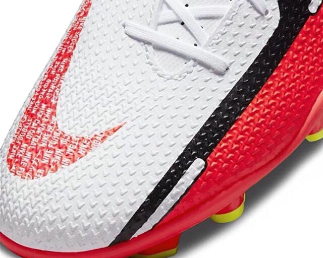 NIKE PHANTOM GT2 CLUB FG/MG Erkek Çim Zemin Kramponu DA5640-167 Beyaz