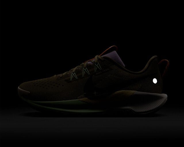 NIKE REACTX PEGASUS TRAIL 5 Erkek Arazi Tipi Koşu Ayakkabısı DV3864-200 Yeşil