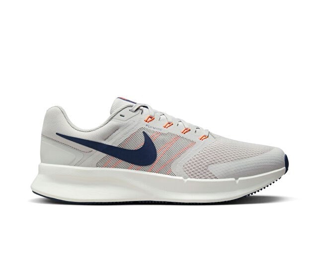 NIKE RUN SWIFT 3 Erkek Koşu Ayakkabısı DR2695-009 Gri