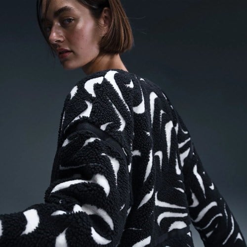 Nike Sportswear Cozy Long-Haired All-Over Swoosh Logo Lined Loose Full-Zip Kadın CEKET-FV8025-010
