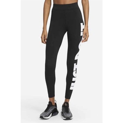 Nike Sportswear Essential