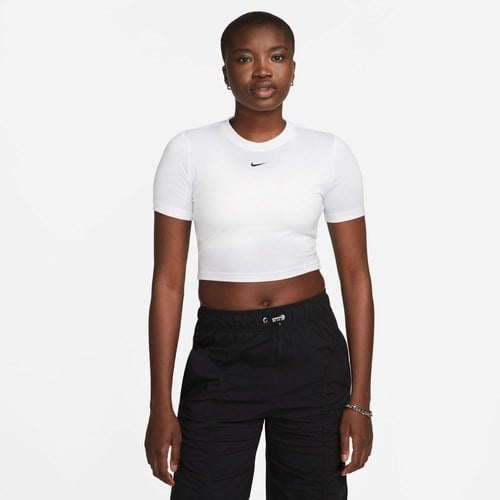 Nike Sportswear Essential Slim-Fit Crop Kadın Beyaz Günlük T-SHIRT.100