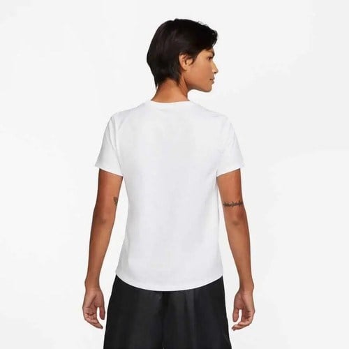Nike Sportswear Tee Essential Kadın Tişört - DX7906-100