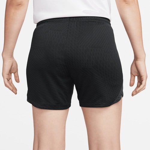 Nike Strike Dri Fit Kadın Siyah Şort