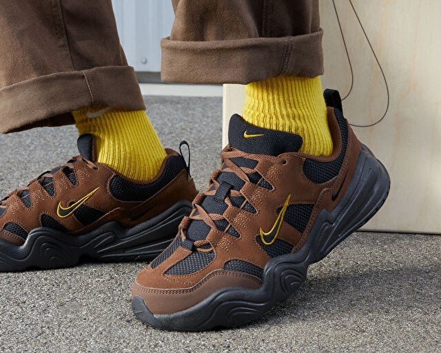 NIKE TECH HERA Erkek Günlük Ayakkabı FJ9532-200 Kahverengi