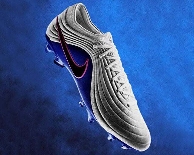 NIKE TIEMPO LIGERA PRO FG Erkek Çim Zemin Kramponu HQ3158-146 Beyaz