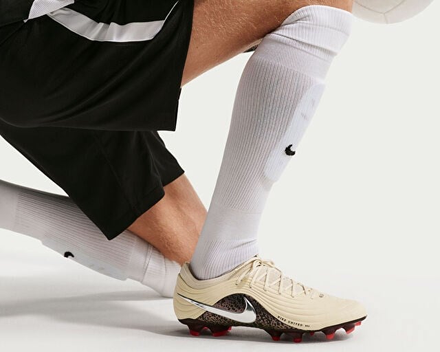 NIKE TIEMPO MAESTRO ELITE FG NU3 Erkek Çim Zemin Kramponu IO8457-201 Kahverengi