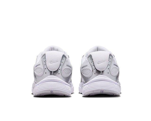 NIKE V5 RNR (GS) Genç Günlük Ayakkabı HQ6411-103 Beyaz