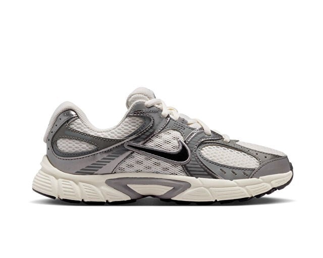 NIKE V5 RNR (GS) Genç Günlük Ayakkabı HQ6411-003 Siyah
