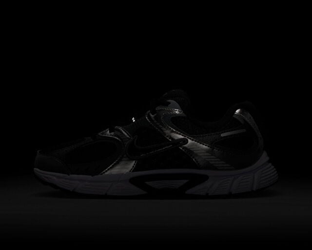 NIKE V5 RNR (GS) Genç Günlük Ayakkabı HQ6411-001 Siyah