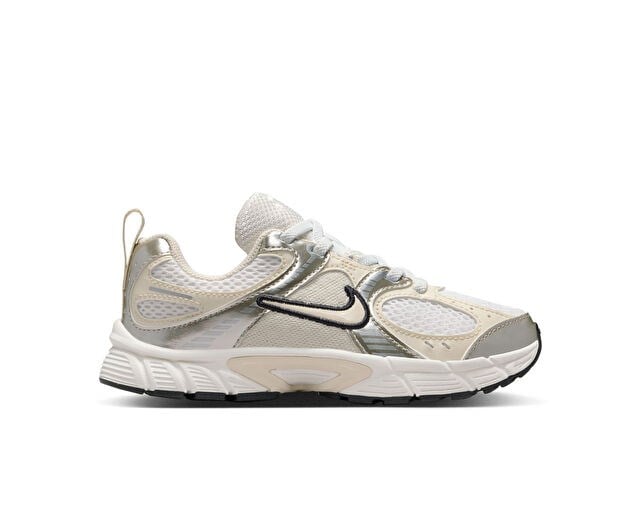 NIKE V5 RNR (PS) Çocuk Günlük Ayakkabı HQ6412-102 Beyaz