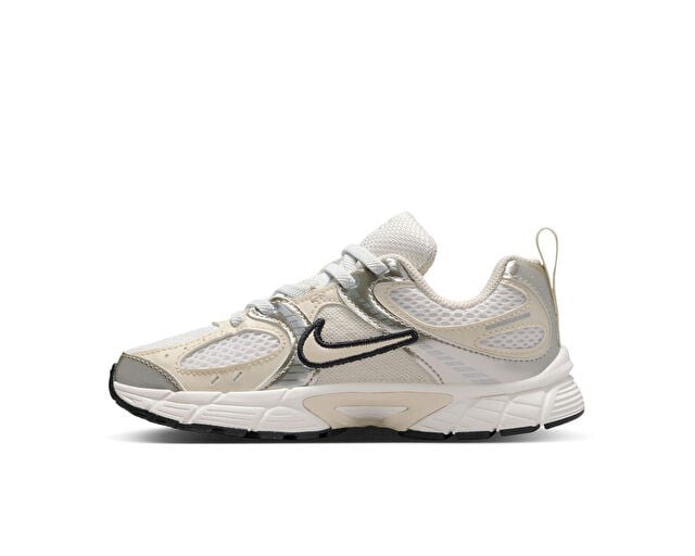 NIKE V5 RNR (PS) Çocuk Günlük Ayakkabı HQ6412-102 Beyaz