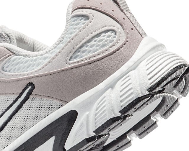NIKE V5 RNR SUEDE LACE (PS) Çocuk Günlük Ayakkabı IR5162-100 Krem