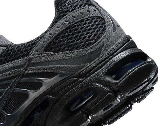 NIKE W AIR MAX MOTO 2K SE Unisex Günlük Ayakkabı IO4862-001 Siyah
