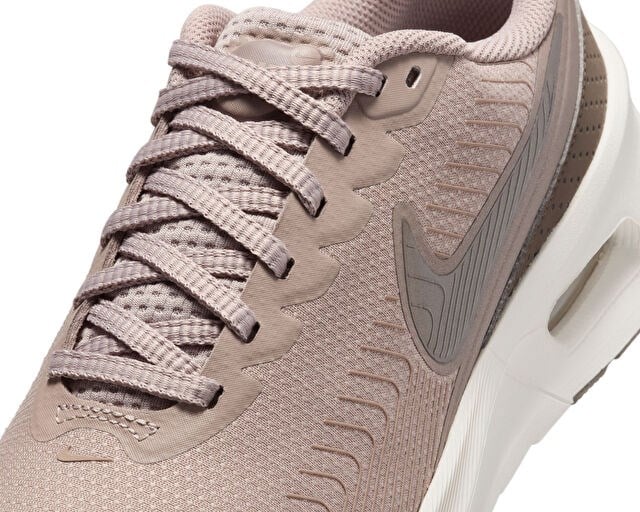 NIKE W AIR MAX NUAXIS Kadın Günlük Ayakkabı HF1233-200 Bej