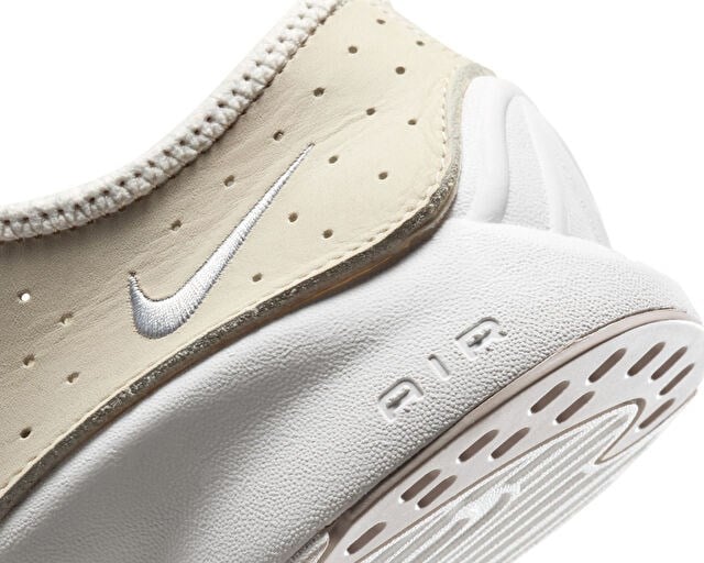 NIKE W AIR SUPERFLY Unisex Koşu Ayakkabısı HQ7955-100 Beyaz