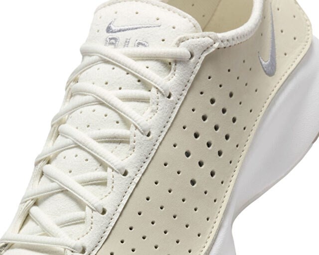 NIKE W AIR SUPERFLY Unisex Koşu Ayakkabısı HQ7955-100 Beyaz