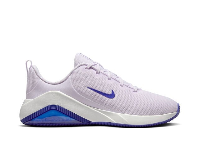 NIKE W AIR ZOOM BELLA 7 Kadın Antrenman Ayakkabısı FZ1689-500 Beyaz