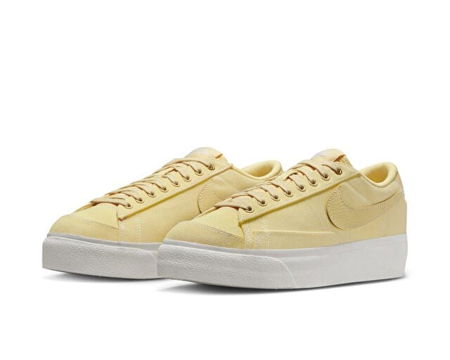 NIKE W BLAZER LOW PLATFORM CNVS Kadın Günlük Ayakkabı DV7475-200 Sarı