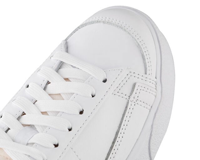 NIKE W BLAZER LOW PLATFORM Premium Koleksiyonu DJ0292-100 Beyaz