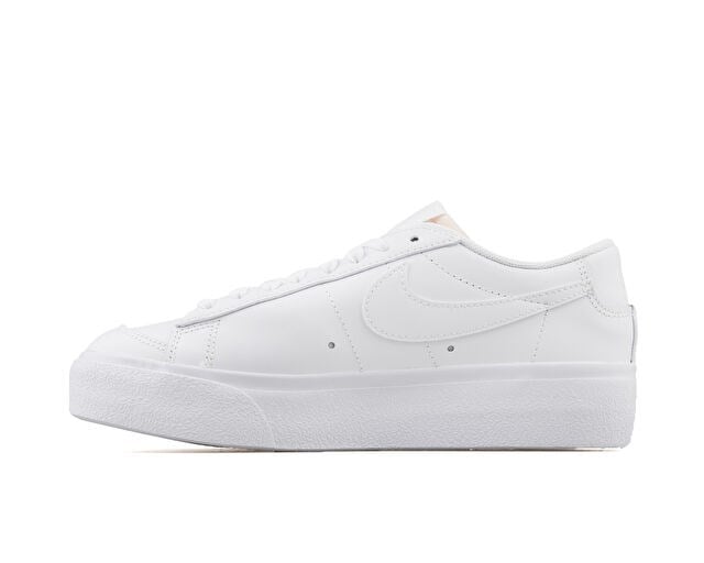 NIKE W BLAZER LOW PLATFORM Premium Koleksiyonu DJ0292-100 Beyaz