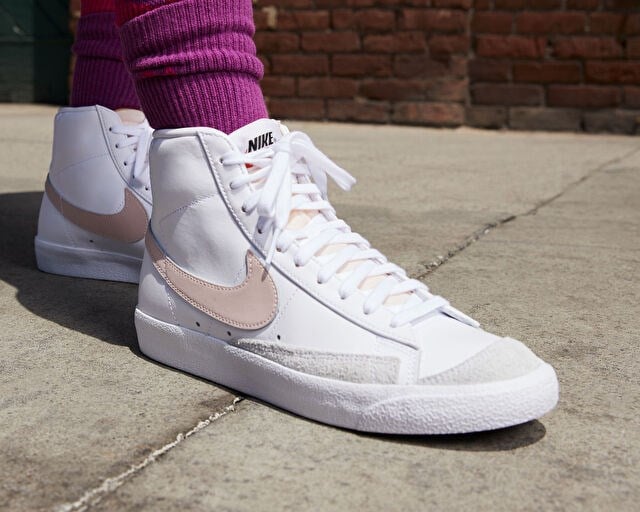 NIKE W BLAZER MID '77 Kadın Günlük Ayakkabı CZ1055-118 Beyaz