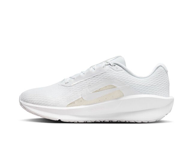 NIKE W DOWNSHIFTER 13 Kadın Koşu Ayakkabısı FD6476-101 Beyaz