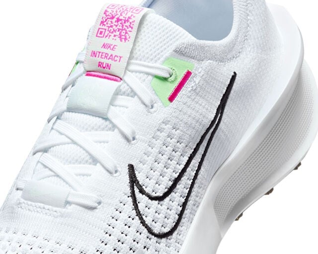 NIKE W INTERACT RUN Kadın Koşu Ayakkabısı FD2292-102 Beyaz
