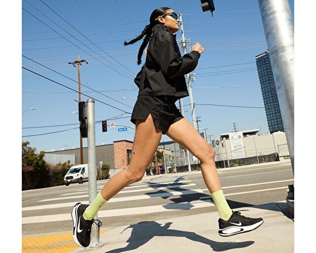 NIKE W JOURNEY RUN Kadın Koşu Ayakkabısı FJ7765-001 Siyah
