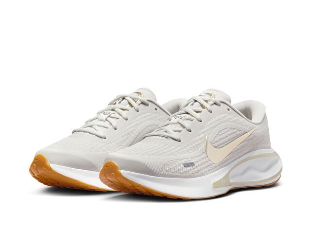 NIKE W JOURNEY RUN Kadın Koşu Ayakkabısı FJ7765-003 Krem